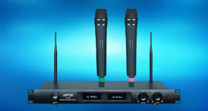 AK-788 UHF 专业无线话筒